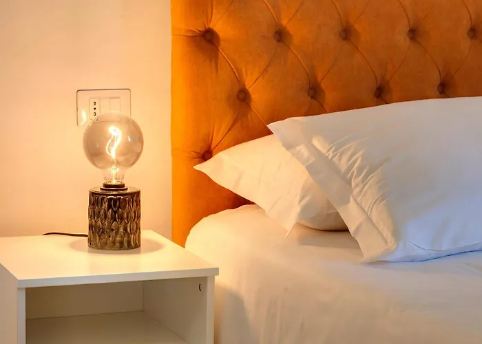 Ardiglione Apartment By Mamo Florence